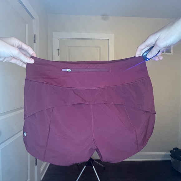 Lululemon Speed Up Short 4" – Dark Red/Burgundy – Size 8 - Picture 2 of 3